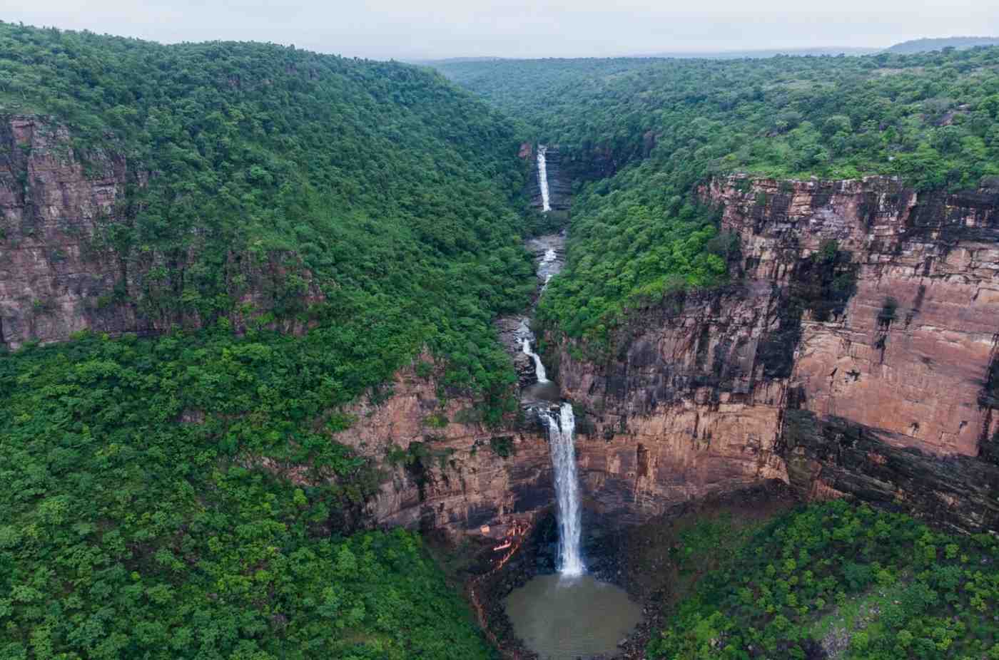 breathtaking waterfalls in bihar.jpg